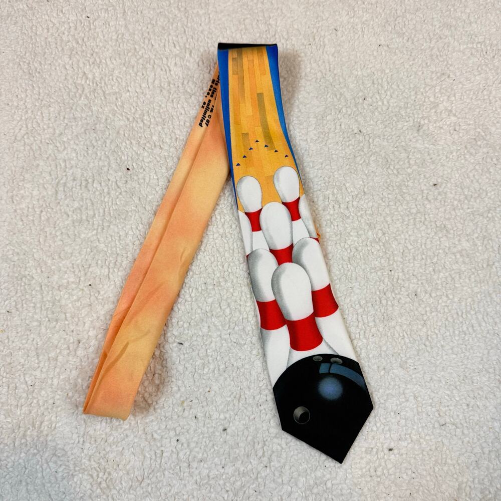 Original "Striker" Tie 1987 STU Sports Ties Unlimited Bowling Pins Ball Novelty